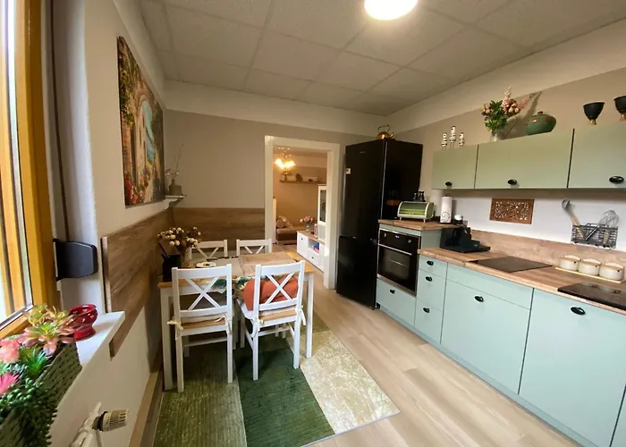 Апартаменты Gartenblick Бад-Эльстер